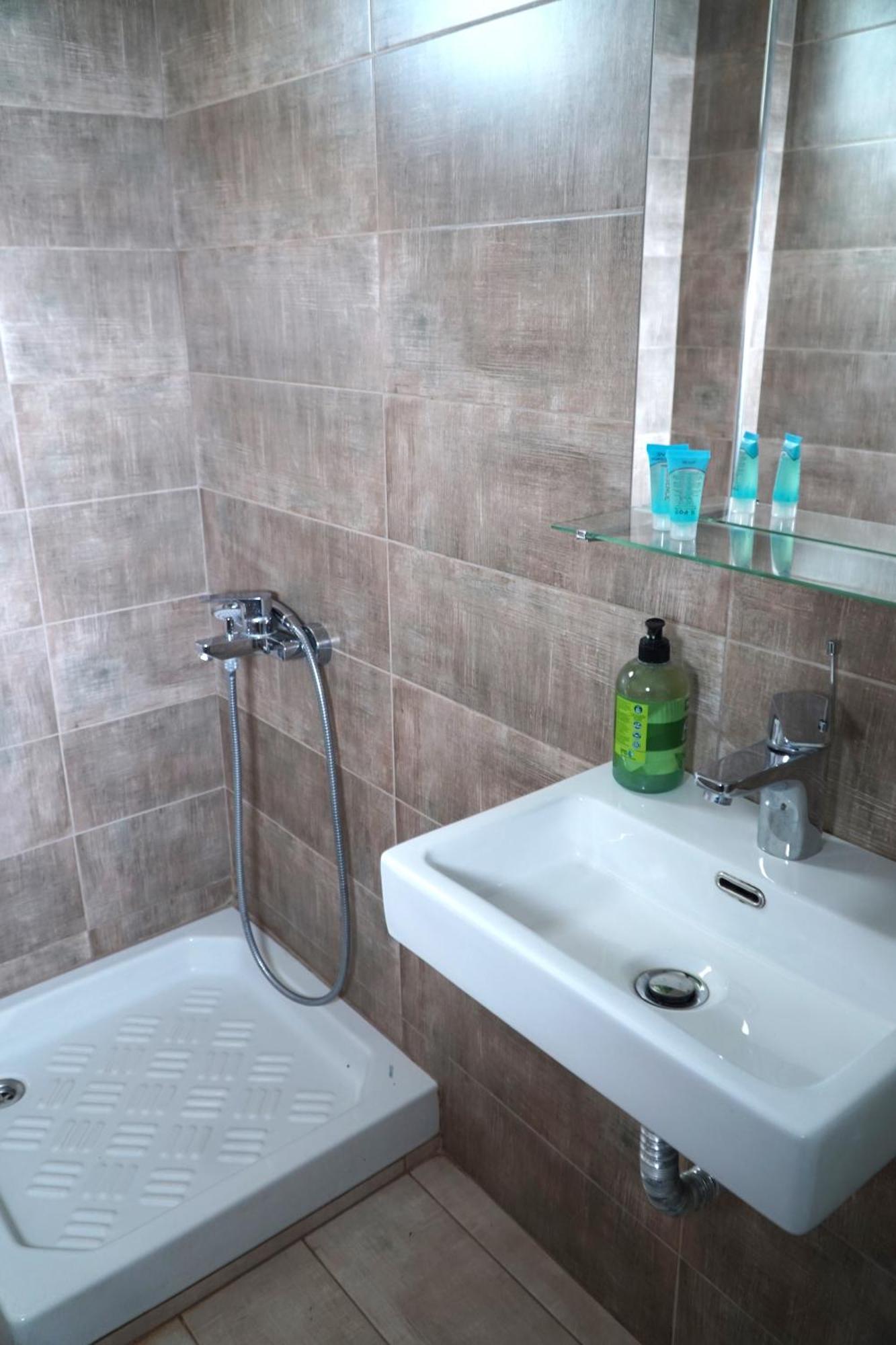 Hotel Defkalion Alli Meria 외부 사진