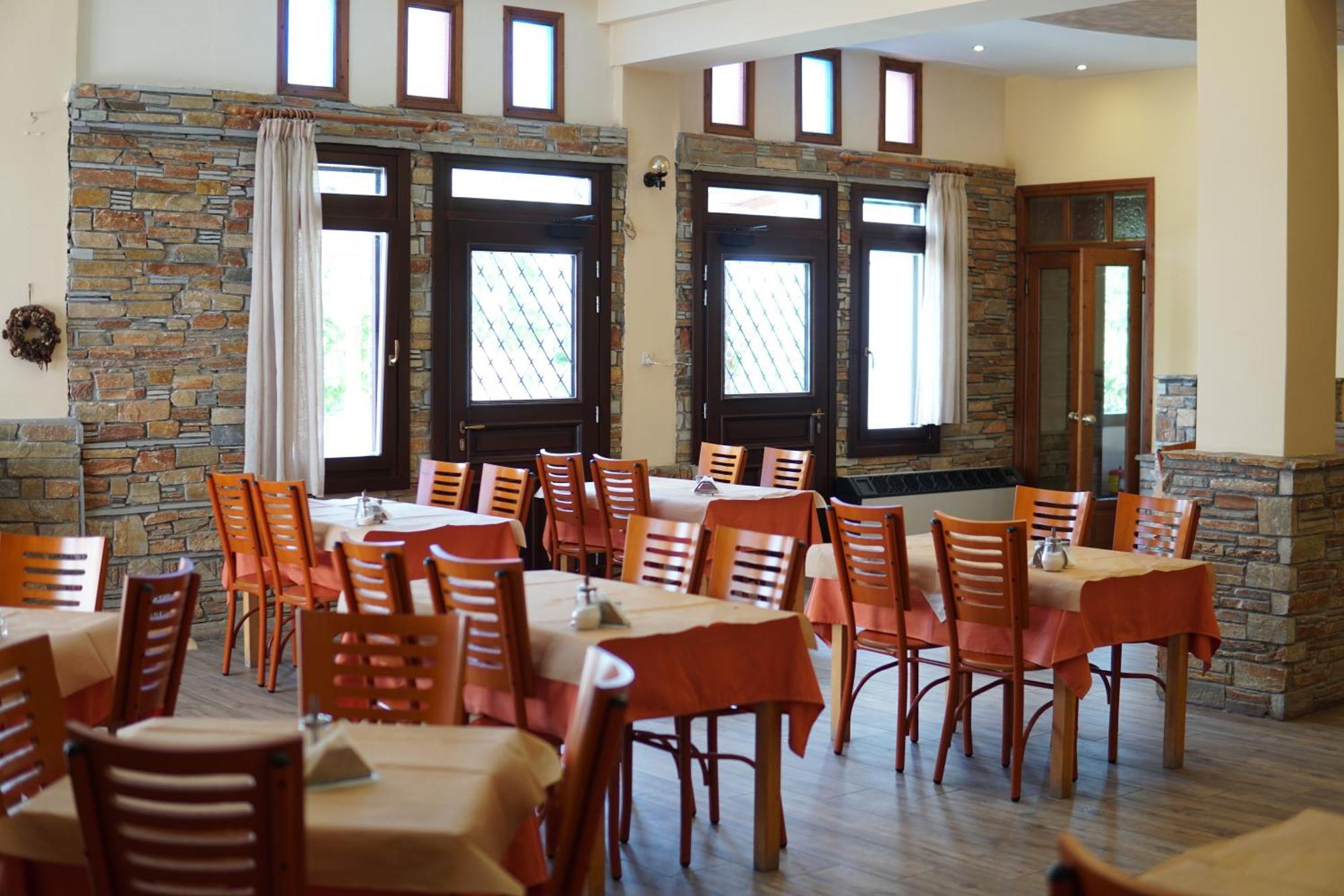 Hotel Defkalion Alli Meria 외부 사진
